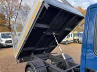 IVECO DAILY 35C11 DOUBLE CAB TIPPER WITH CAGE 2.3 *6 SPEED!!! - 1850 - 21