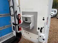 RENAULT MASTER MM35 BUSINESS MWB L2H2 FWD 2.3 DCI *AIR CON!!! - 2310 - 25