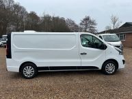 VAUXHALL VIVARO 2900 LWB SPORTIVE *AIR CON* 1.6 CDTI L2H1 *EURO 6!!! - 2201 - 23