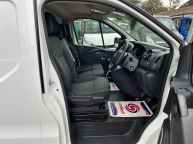 VAUXHALL VIVARO 2900 LWB SPORTIVE *AIR CON* 1.6 CDTI L2H1 *EURO 6!!! - 1987 - 16