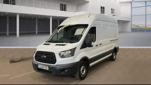 Used FORD TRANSIT in Woking Surrey for sale