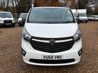 VAUXHALL VIVARO 2900 SWB CREW VAN SPORTIVE 1.6 CDTI *EURO 6!!! - 2053 - 17