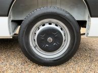 VAUXHALL MOVANO 3500 MWB HIGH ROOF 2.3 CDTI L2H3 *AIR CON!!! - 2301 - 27