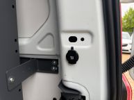 FORD TRANSIT CUSTOM 300 L1H2 SWB HIGH ROOF 2.0 TDCI L1 H2 *AIR CON!!! - 2295 - 22