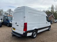 MERCEDES BENZ SPRINTER 316 CDI MWB HIGH ROOF 160 BHP *EURO 6!!! - 2111 - 32