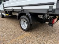 FORD TRANSIT 350 L2 MWB SINGLE CAB DROPSIDE 2.0 TDCI RWD *TWIN WHEEL!!! - 2246 - 26