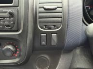 VAUXHALL VIVARO 2700 L1H1 SWB 1.6 CDTI *AIR CON!!! - 2298 - 6