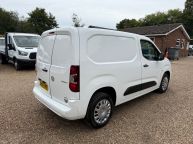 VAUXHALL COMBO 2300 L1H1 *AIR CON* SPORTIVE SWB 1.5 TURBO D *3 SEATER!!! - 2272 - 31