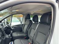 VAUXHALL VIVARO 2900 SWB CREW VAN SPORTIVE 1.6 CDTI *EURO 6!!! - 2053 - 13