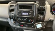 RENAULT TRAFIC SL27 SWB BUSINESS PLUS ENERGY 1.6 DCI L1H1 *AIR CON!!! - 2274 - 4