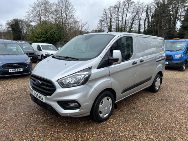 Used FORD TRANSIT CUSTOM in Woking Surrey for sale