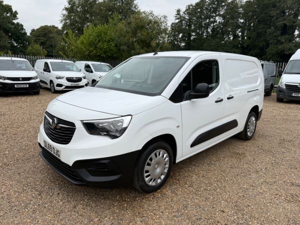 Used VAUXHALL COMBO in Woking Surrey for sale