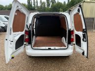 VAUXHALL COMBO 2300 L1H1 *AIR CON* SPORTIVE 1.5 TURBO D *EURO 6!!! - 2259 - 19