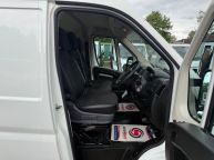 PEUGEOT BOXER 335 L3H2 PROFESSIONAL 2.2 HDI BLUE *AIR CON - SAT NAV!!! - 2241 - 16