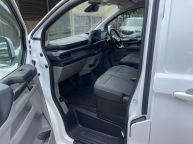 FORD TRANSIT CUSTOM 280 SWB LIMITED L1H1 2.0 ECOBLUE *AUTOMATIC!!! - 2284 - 11