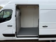 VAUXHALL MOVANO 3500 MWB HIGH ROOF 2.3 CDTI L2H3 *AIR CON!!! - 2301 - 21