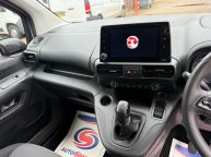 VAUXHALL COMBO 2300 L2H1 LWB SPORTIVE 1.5 TURBO D *AIR CON!!! - 2291 - 4