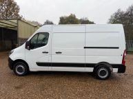 VAUXHALL MOVANO 3500 L2H2 MWB 2.3 BITURBO 135 BHP *AIR CON!!! - 2320 - 24