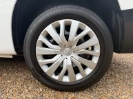 PEUGEOT PARTNER 850 LWB CREW VAN 1.5 BLUEHDI L2H1 *AIR CON!!! - 2294 - 32