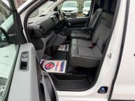 PEUGEOT EXPERT 2.0 BLUEHDI MWB PROFESSIONAL 1400 VAN *Sorry Now Sold!!! - 2323 - 14