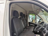 PEUGEOT BOXER 335 L3H2 PROFESSIONAL 2.2 HDI BLUE *AIR CON - SAT NAV!!! - 2241 - 15