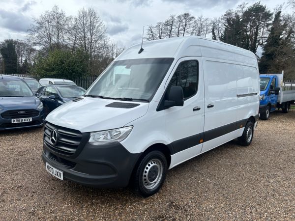 Used MERCEDES BENZ SPRINTER in Woking Surrey for sale