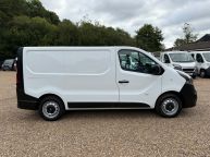 VAUXHALL VIVARO 2900 L1H1 **AIR CON** 1.6 CDTI SWB *EURO 6!!! - 2278 - 24