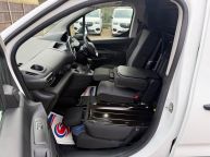 PEUGEOT PARTNER 1000 L1 *AIR CON* 1.5 HDI BLUE PROFESSIONAL *EURO 6!!! - 2228 - 13