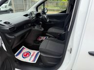 VAUXHALL COMBO 2300 L1H1 *AIR CON* SPORTIVE 1.5 TURBO D *EURO 6!!! - 2259 - 11