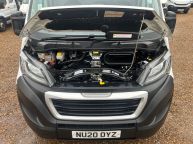 PEUGEOT BOXER 335 L3H2 PROFESSIONAL 2.2 HDI BLUE *AIR CON - SAT NAV!!! - 2199 - 27