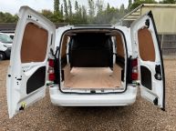 VAUXHALL COMBO 2300 L2H1 LWB SPORTIVE 1.5 TURBO D *AIR CON!!! - 2291 - 19
