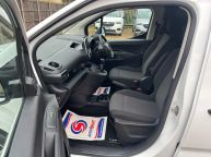 VAUXHALL COMBO 2300 L1H1 *AIR CON* SPORTIVE 1.5 TURBO D *EURO 6!!! - 2197 - 11