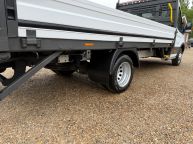 FORD TRANSIT 350 L4 XLWB SINGLE CAB DROPSIDE 2.0 TDCI RWD *TAILLIFT!!! - 2225 - 29