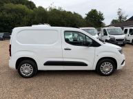 VAUXHALL COMBO 2300 L1H1 *AIR CON* SPORTIVE SWB 1.5 TURBO D *3 SEATER!!! - 2272 - 24