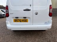 VAUXHALL COMBO 2300 L2H1 *AIR CON* SPORTIVE 1.5 TURBO D *Sorry Now Sold!!! - 2218 - 23