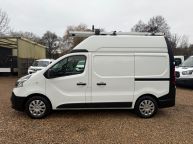 RENAULT TRAFIC SH30 2.0 DCI SWB HIGH ROOF BUSINESS+ L1H2 *AIR CON!!! - 2334 - 29