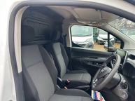 VAUXHALL COMBO 2300 L1H1 *AIR CON* SPORTIVE 1.5 TURBO D *EURO 6!!! - 2197 - 13
