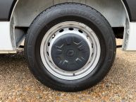 RENAULT MASTER LH35 LWB BUSINESS PLUS 2.3 DCI HIGH ROOF *AIR CON!!! - 2232 - 23