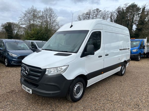 Used MERCEDES BENZ SPRINTER in Woking Surrey for sale