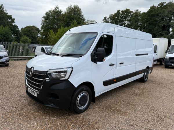 Used RENAULT MASTER in Woking Surrey for sale