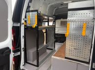 RENAULT TRAFIC SH30 2.0 DCI SWB HIGH ROOF BUSINESS+ L1H2 *AIR CON!!! - 2334 - 22