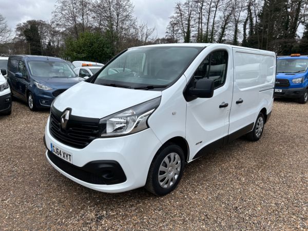 Used RENAULT TRAFIC in Woking Surrey for sale