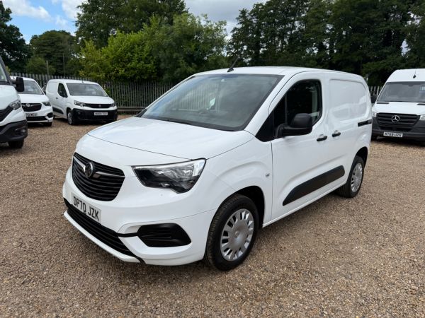 Used VAUXHALL COMBO in Woking Surrey for sale