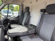 RENAULT MASTER MM35 MWB BUSINESS PLUS 2.3 DCI L2H2 *AIR CON!!! - 2254 - 13