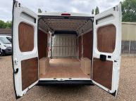 PEUGEOT BOXER 335 L3H2 PROFESSIONAL 2.2 HDI BLUE *AIR CON - SAT NAV!!! - 2241 - 21