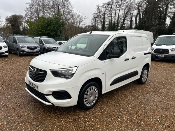 Used VAUXHALL COMBO in Woking Surrey for sale