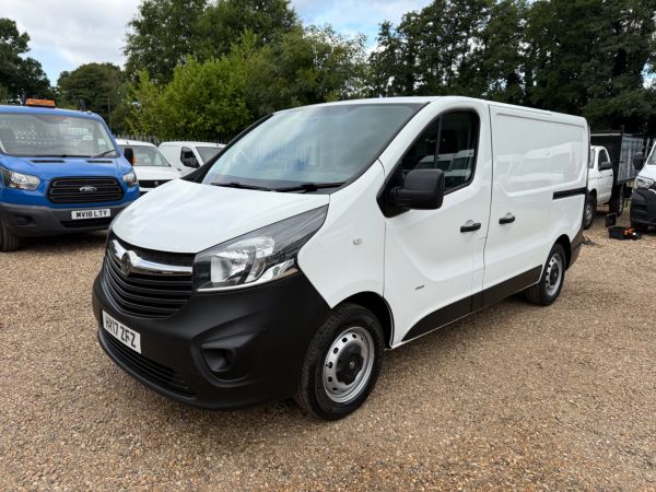 Used VAUXHALL VIVARO in Woking Surrey for sale