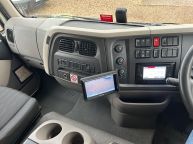DAF TRUCKS LF 180 20FT BOX TRUCK 7.5 TON WITH UNDERSLUNG TAILLIFT *EURO 6!!! - 2182 - 4