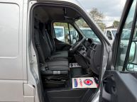 RENAULT MASTER MM35 MWB BUSINESS PLUS 2.3 DCI L2H2 *AIR CON!!! - 2238 - 13