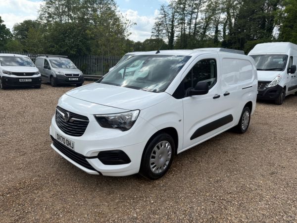 Used VAUXHALL COMBO in Woking Surrey for sale